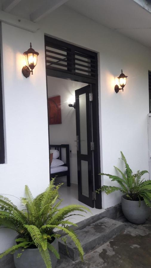 Hotel Sun & Fun Hikkaduwa Exterior foto